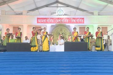 Felicitatation of UNESCO representatives